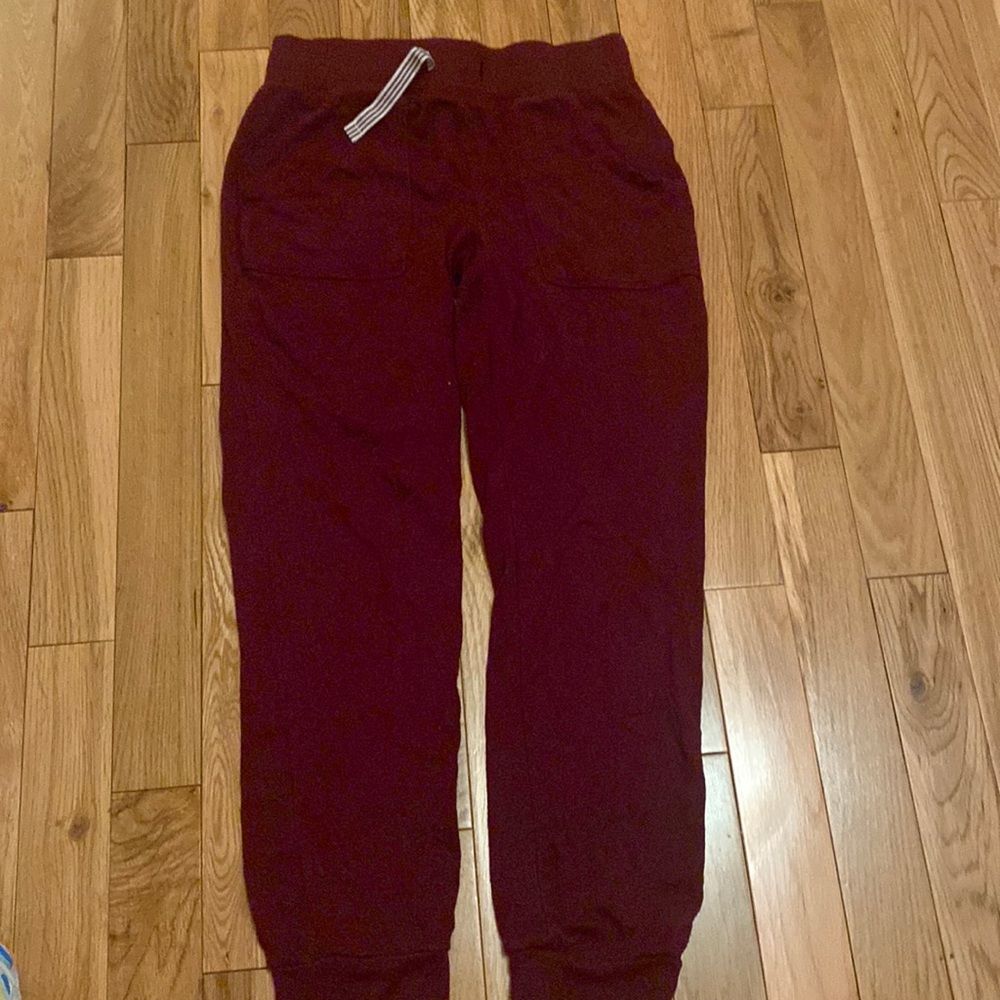 Brand is cat and Jack size is medium 78 color is burgundy